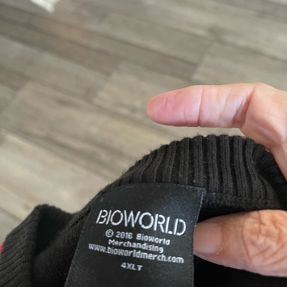 Fun Christmas Sweater Men’s Size 4 XLT EUC 65% acrylic/ 45% rayon machine wash - Picture 7 of 9